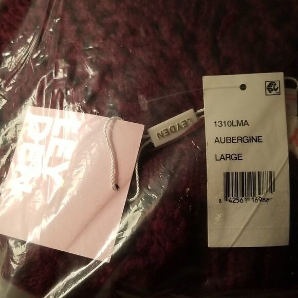 Leyden Womens Cable Knit Cardigan Sweater - Picture 5 of 5